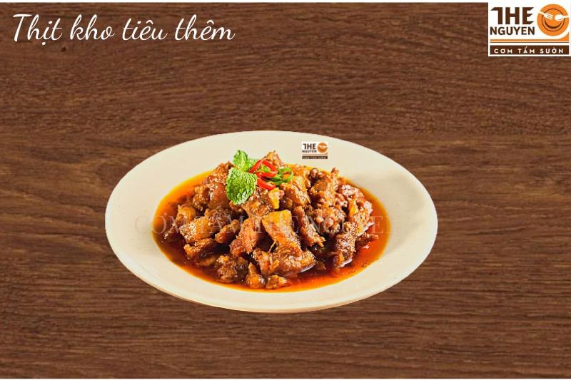 thit-kho-tieu-them