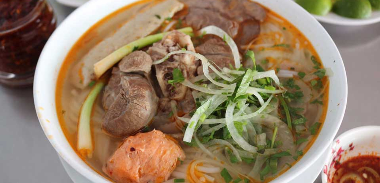 bun-bo-hue-214-phan-van-han