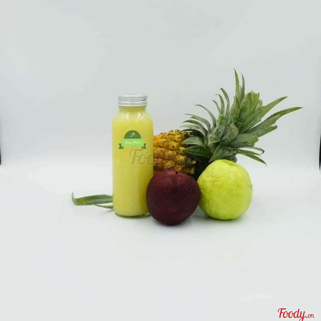 nuoc-ep-dua-tao-oi-chai-nhua-500ml