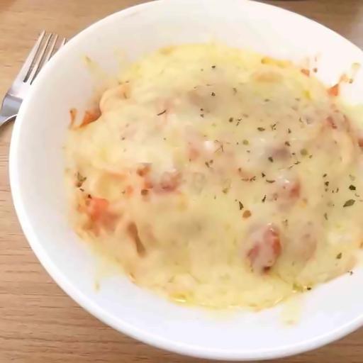 mi-y-sot-ca-chua-bo-bam-phu-phomai-nho