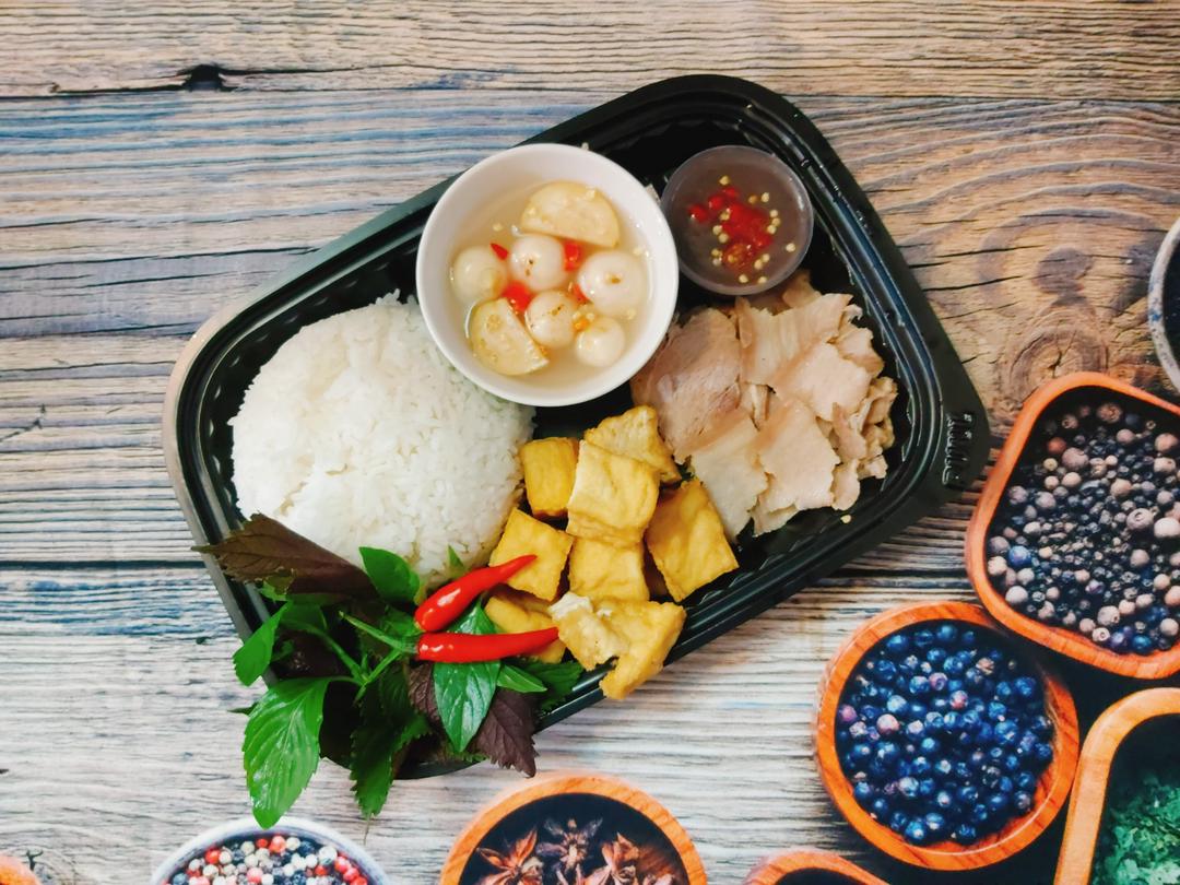 com-thit-luoc-au-ca-phao-mam-tom