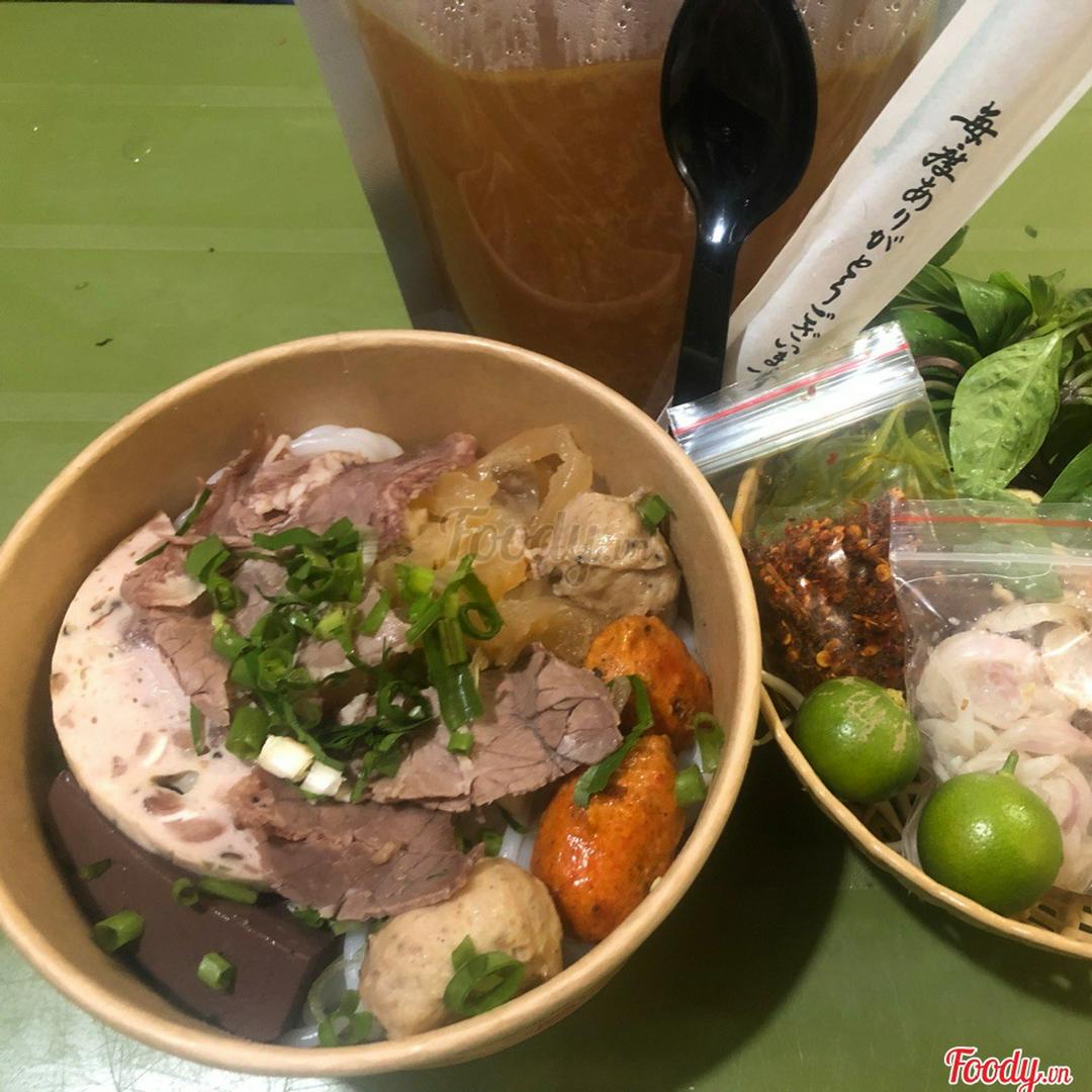 bun-bo-hue-khong-mong