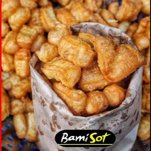 combo-20-quay-ui-ga-tang-1-banh-tieu