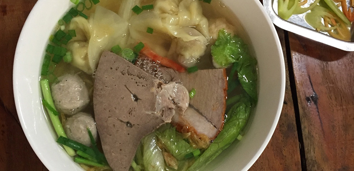 hu-tieu-mi-thanh-ky-nguyen-hong-ao