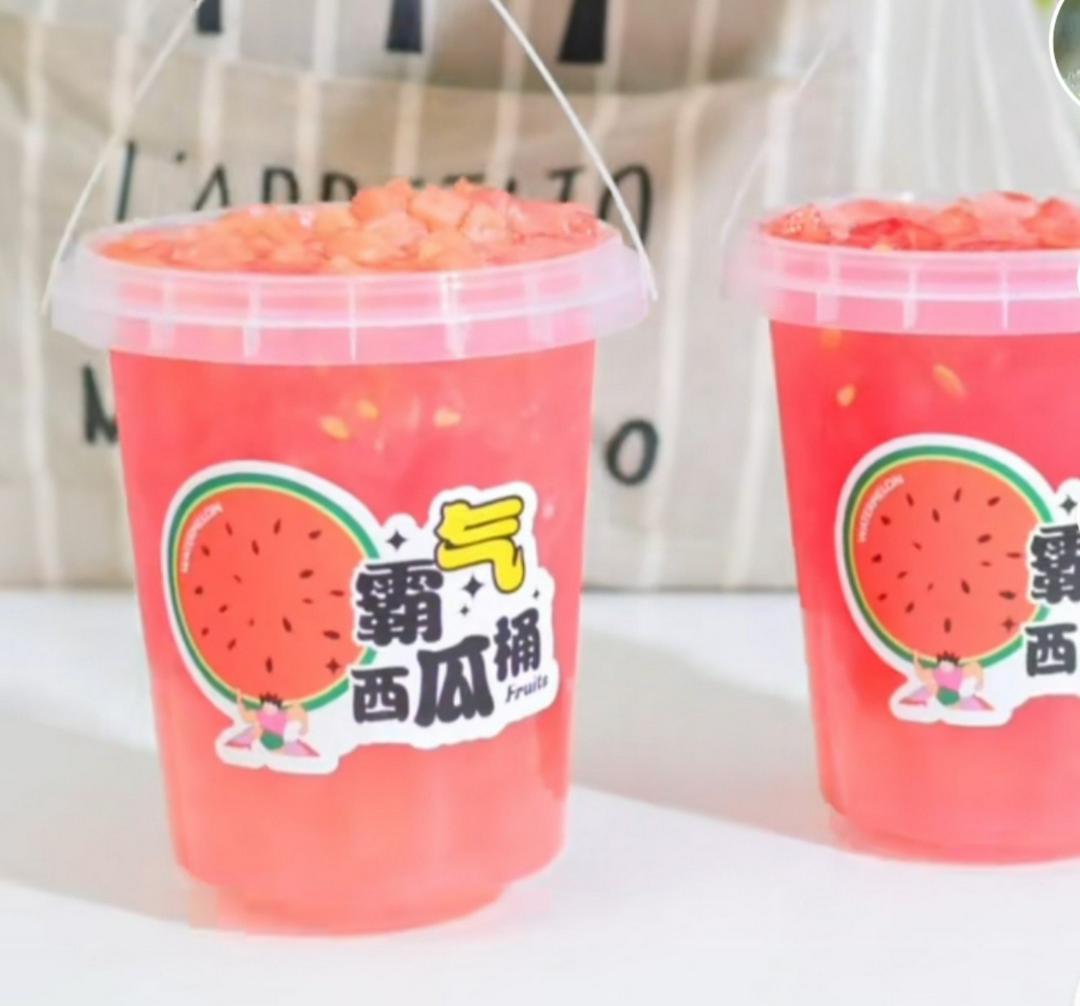 tra-dua-hau-mien-nhiet-oi-700ml