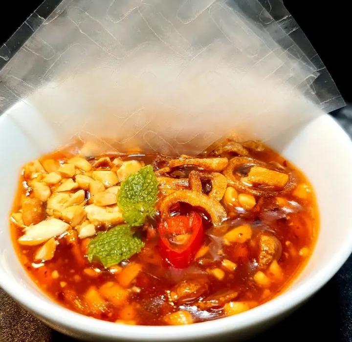 banh-trang-cham-bo-me