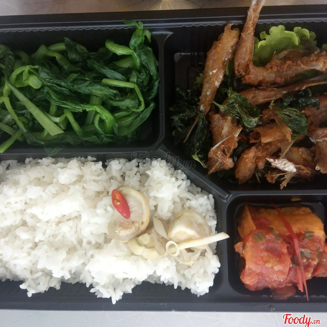 ca-bong-chien-la-lot