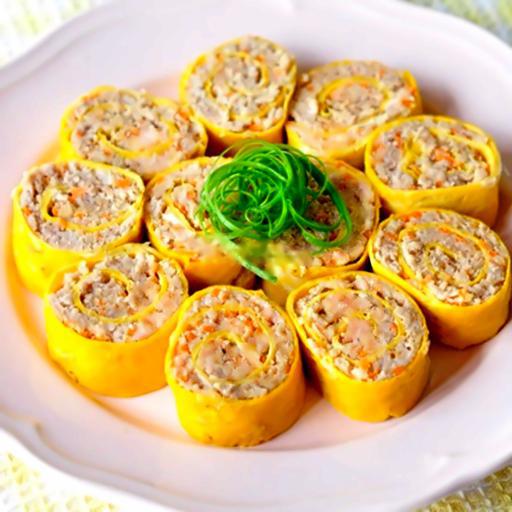 com-tam-trung-cuon-thit