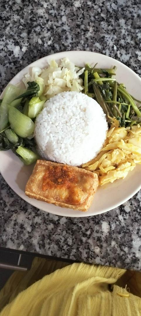 com-chay-au-hu-chien-sa