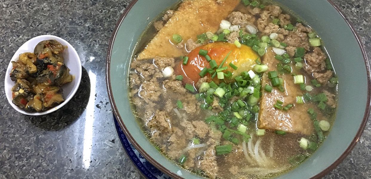 Bún-Riêu-Cua-Ốc-Phang-Rang-Ninh-Thuận---Nguyễn-Thái-Bình