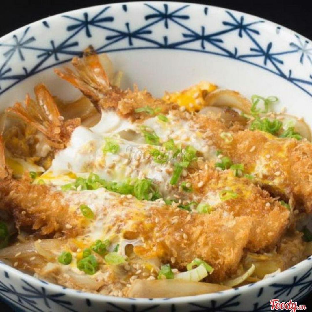 com-tom-chien-xu-trung