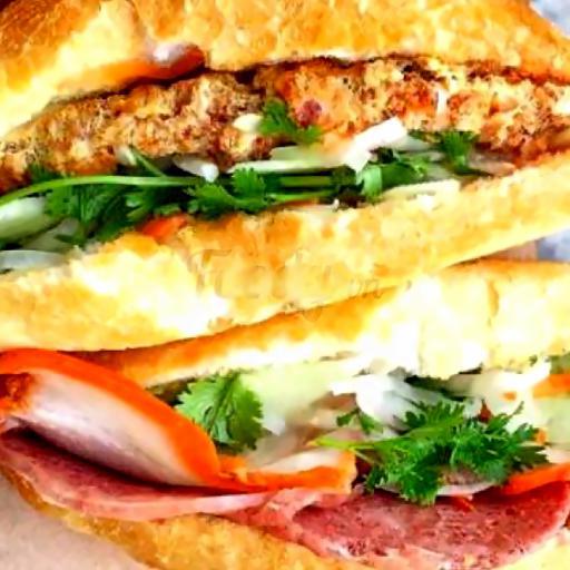 banh-mi-trung-cha
