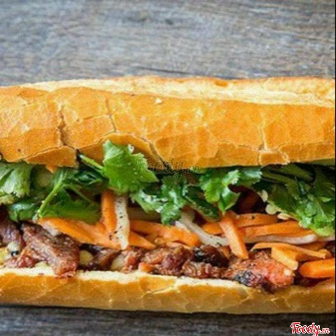 banh-mi-2-trung