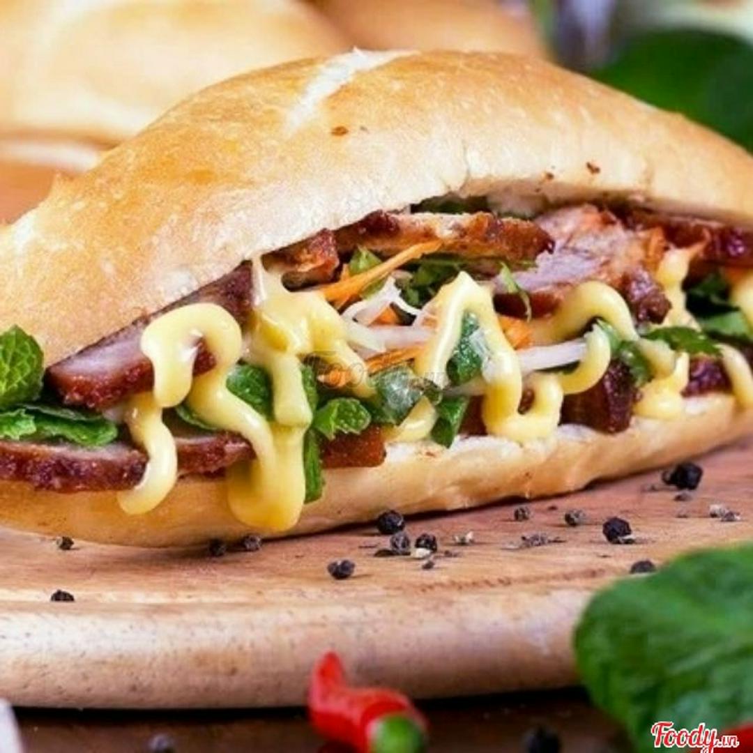 banh-mi-thit-xien-nuong