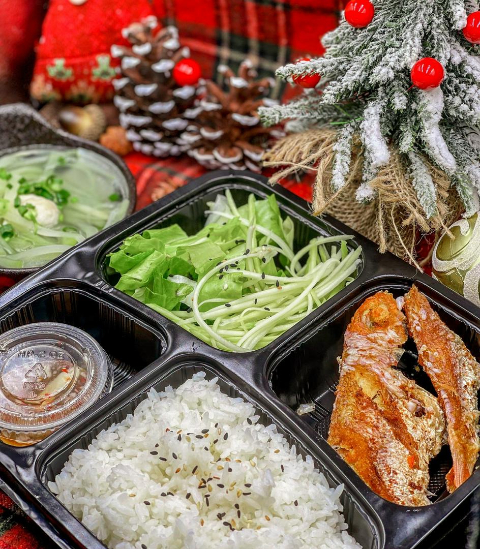 com-ca-huong-chien-sa-ot