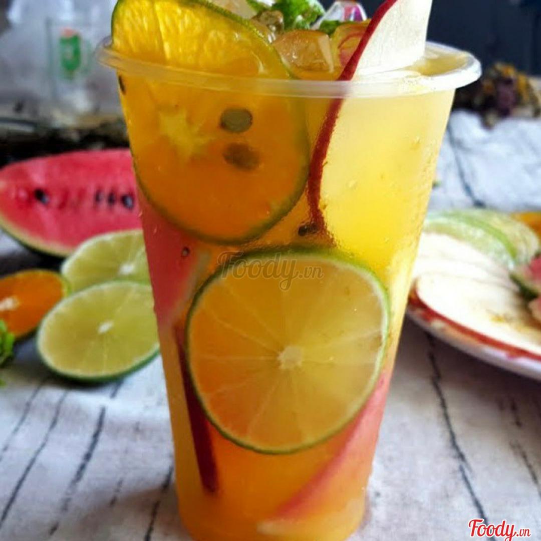 tra-hoa-qua-nhiet-oi