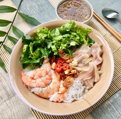 bun-mam-nem-tom-tai-heo