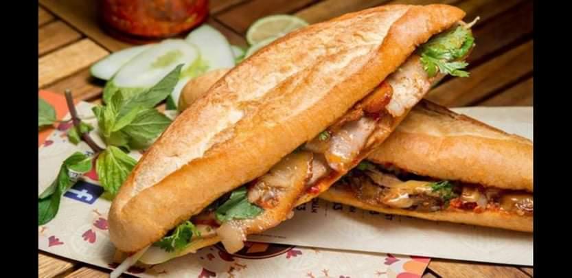 1-banh-my-ac-biet-1-tra-quat