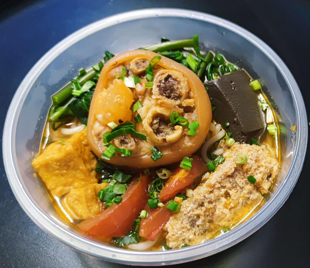 bun-rieu-cua-gio-heo-gan