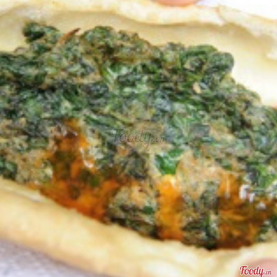 banh-my-trung-ngai-cuu