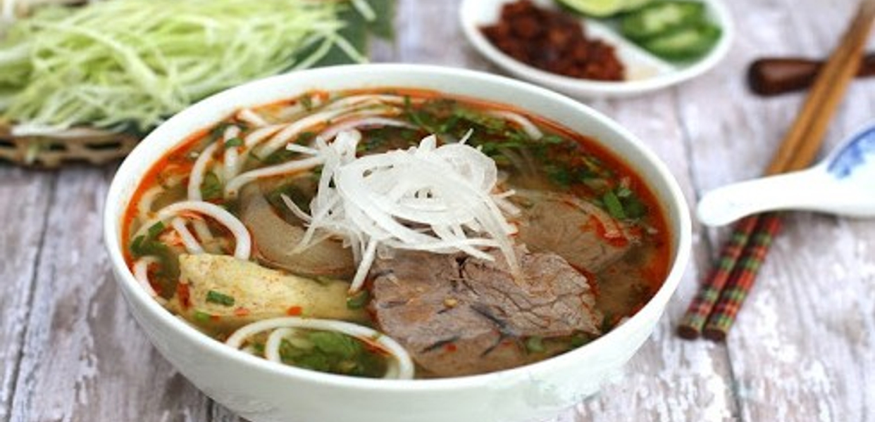 co-trinh-bun-bo-hue-duong-ba-trac