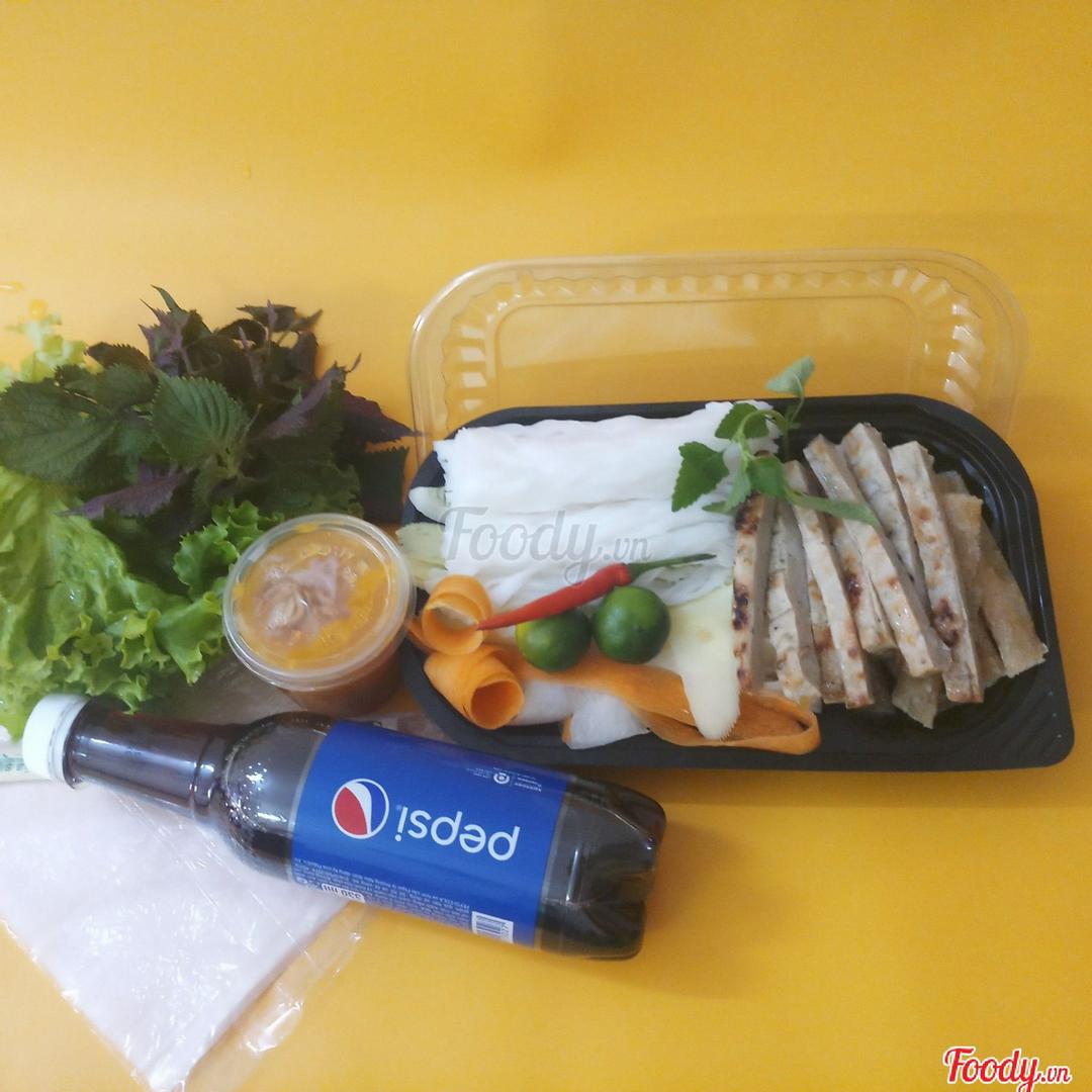 1-nem-nuong-nha-trang-1-pepsi