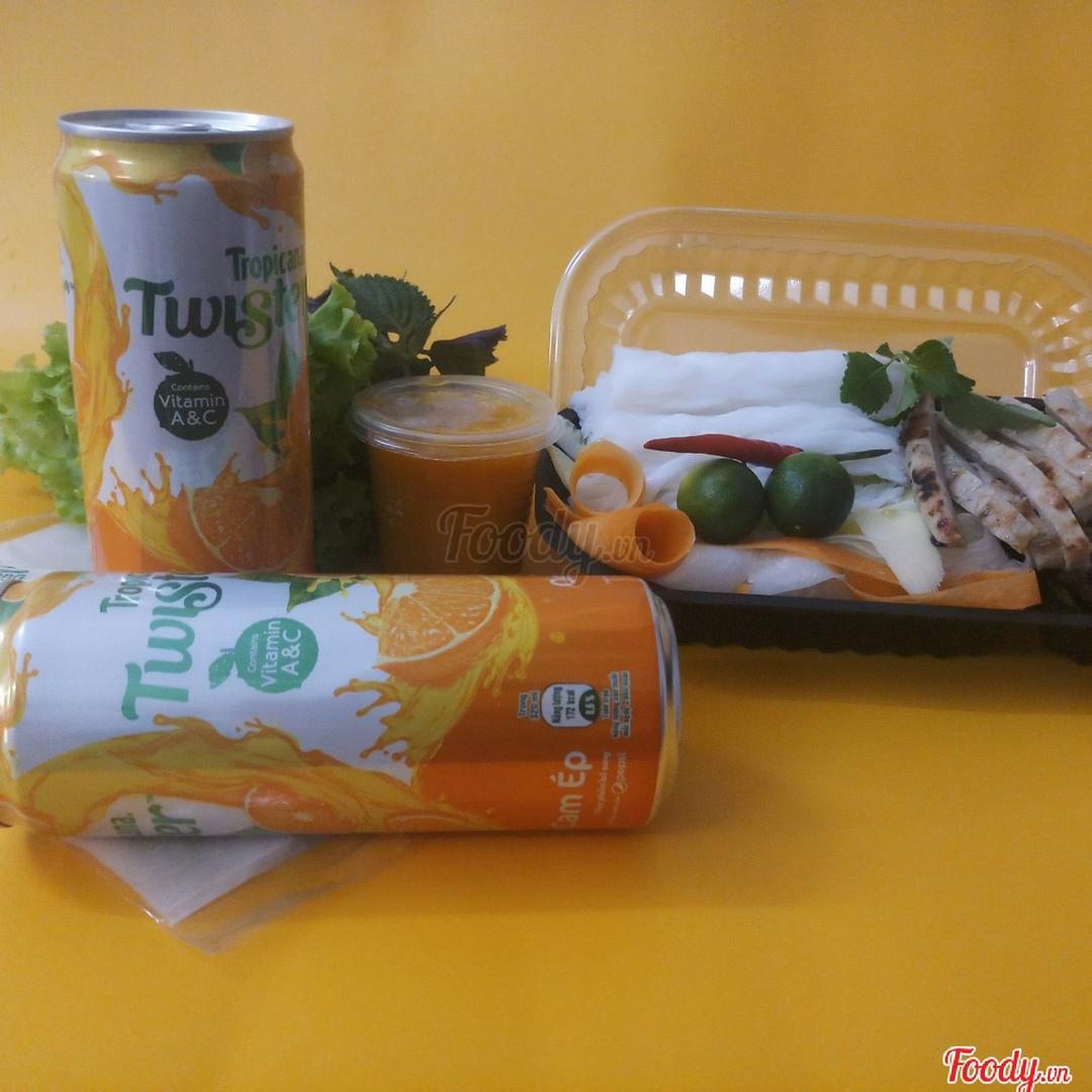 2-nem-nuong-nha-trang-2-tra-olong