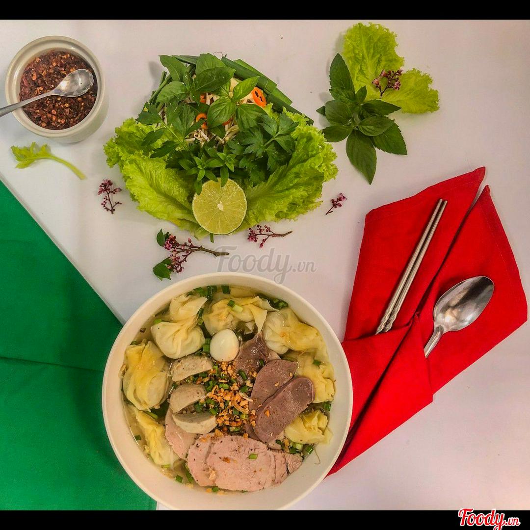 hoanh-thanh-thap-cam