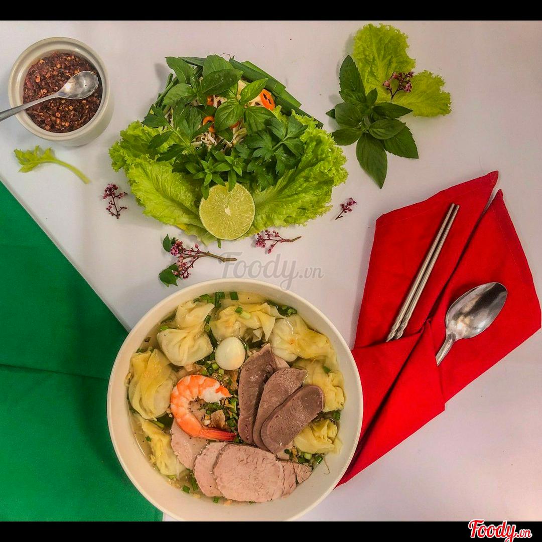 hoanh-thanh-nam-vang