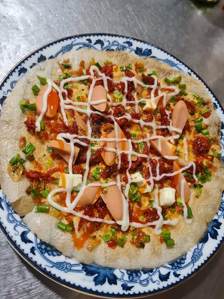 banh-trang-nuong-trung-kho-bo-pho-mai-xuc-xich