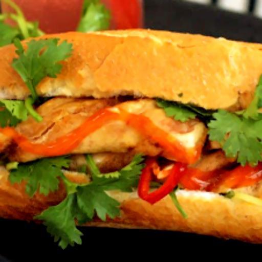 banh-my-trung-xuc-xich