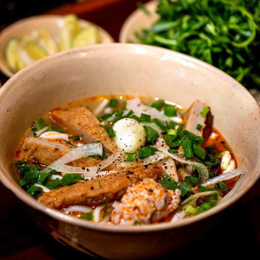 banh-canh-cha-ca-hao-hang