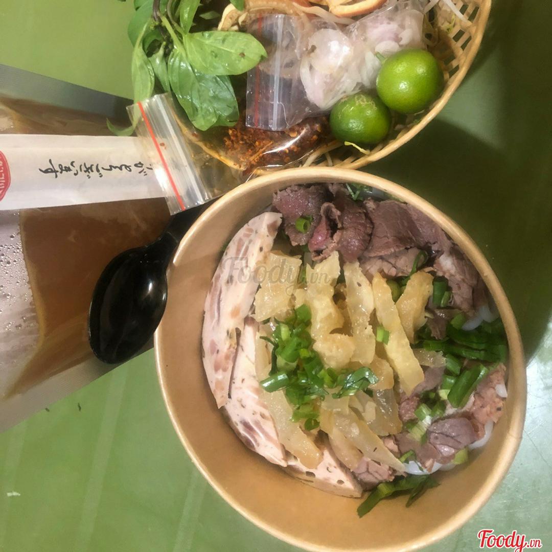 bun-moc-tiet-nam-minh