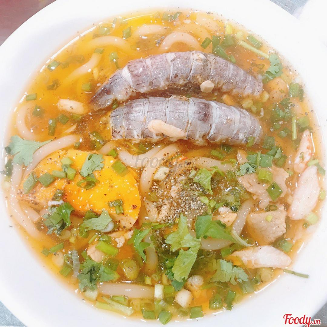 banh-canh-cua-tom-tich