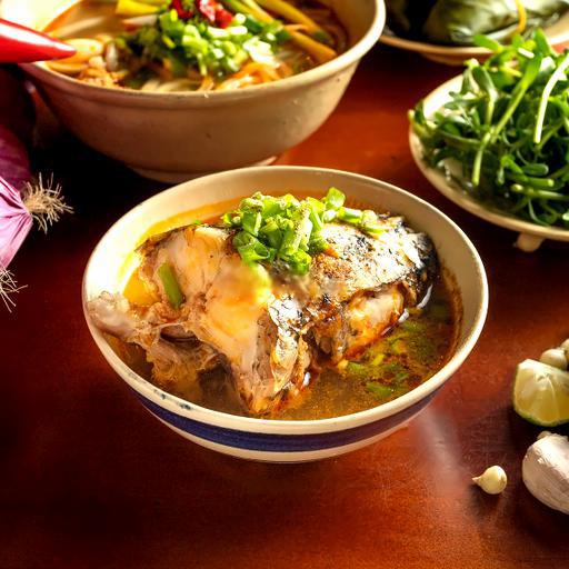 banh-canh-au-va-long-ca