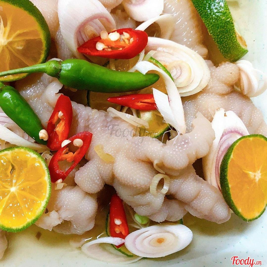 chan-ga-rut-xuong-ngam-xa-tac-phan-lon