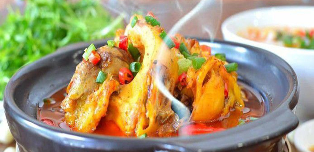 banh-canh-ca-loc-hieu-quang-tri-bau-cat