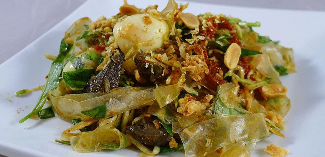 Bánh-Tráng-Trộn-Và-Gỏi-Xoài