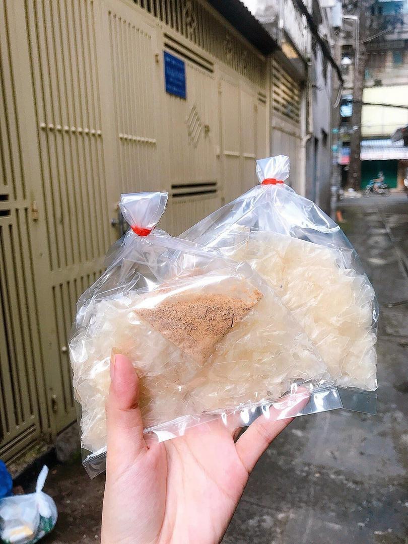 banh-trang-deo-muoi-nhuyen