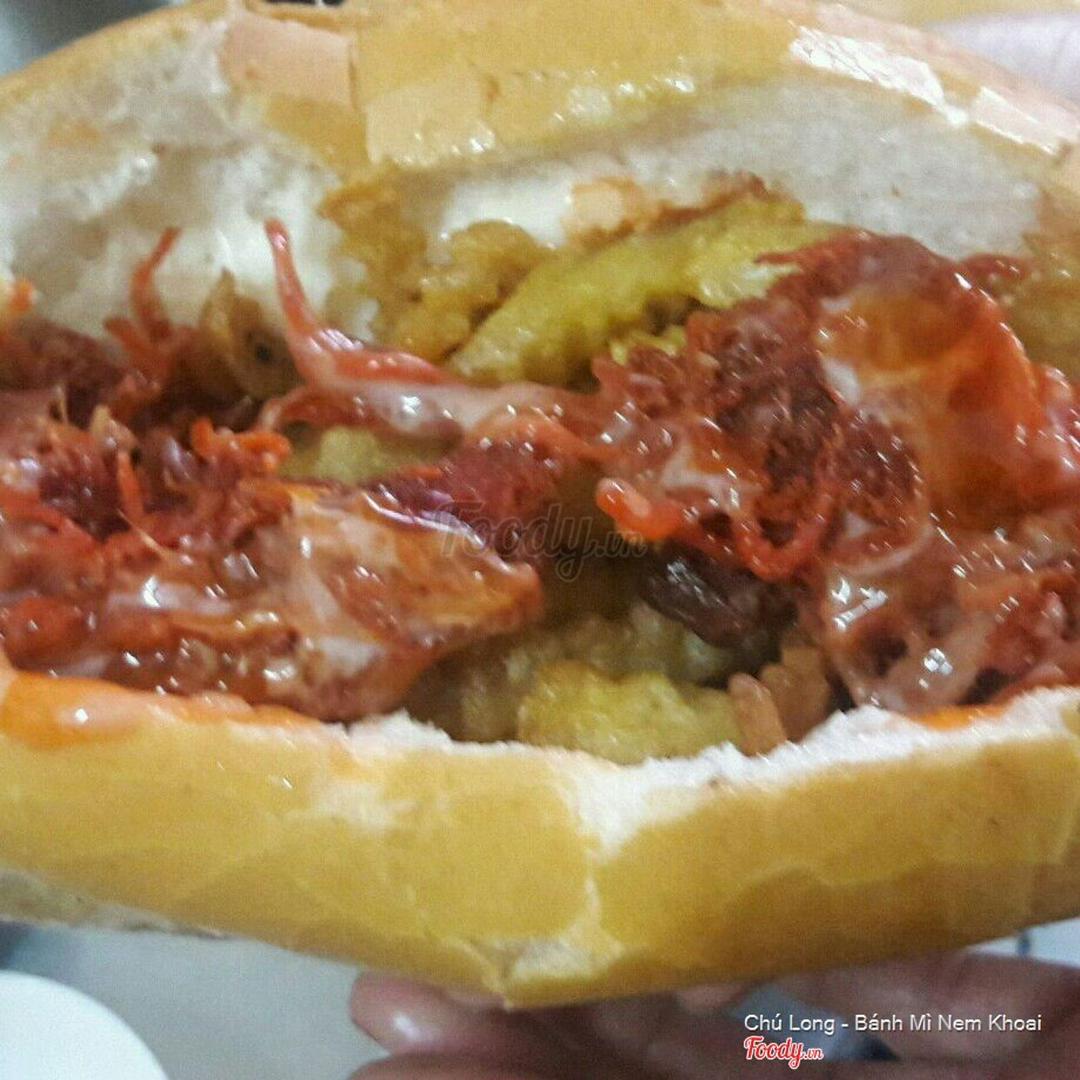 banh-mi-nem-khoai-bo-kho