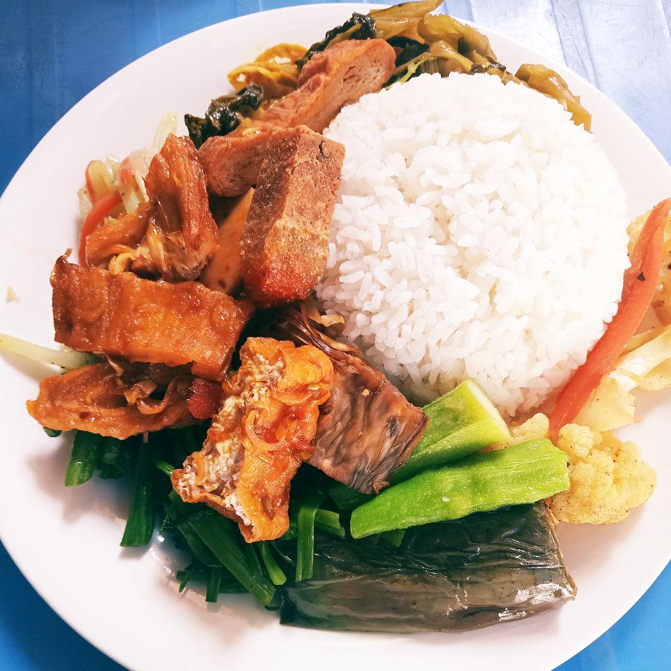cơm chay thập cẩm