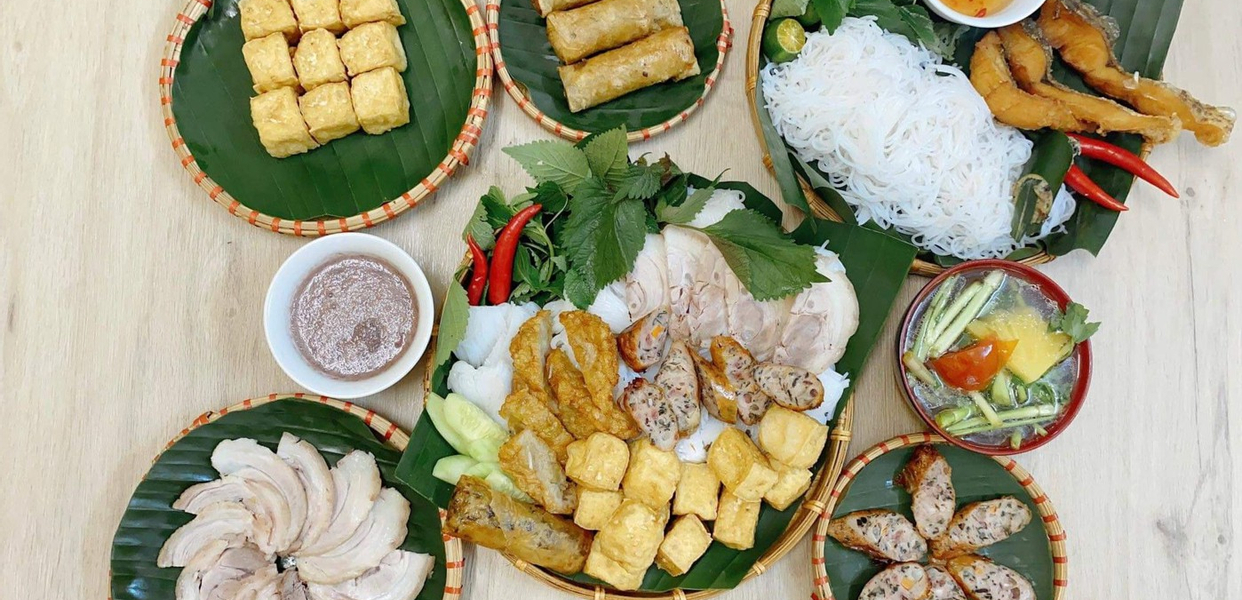 bun-cha-ha-noi-22-tran-thai-tong