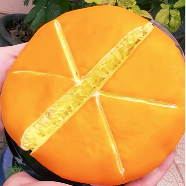 nua-o-banh-crepe-ngan-lop-vi-pho-mai-12cm