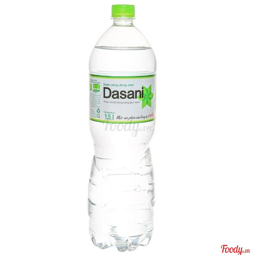 nuoc-suoi-dasani
