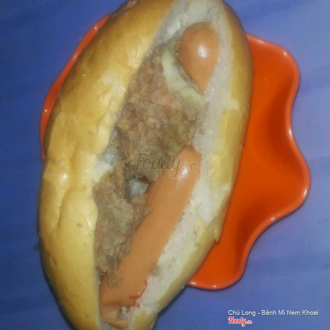 banh-mi-xuc-xich-pate