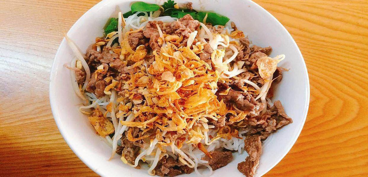 co-tuan-hu-tieu-bun-bo-nam-bo-tran-quoc-toan