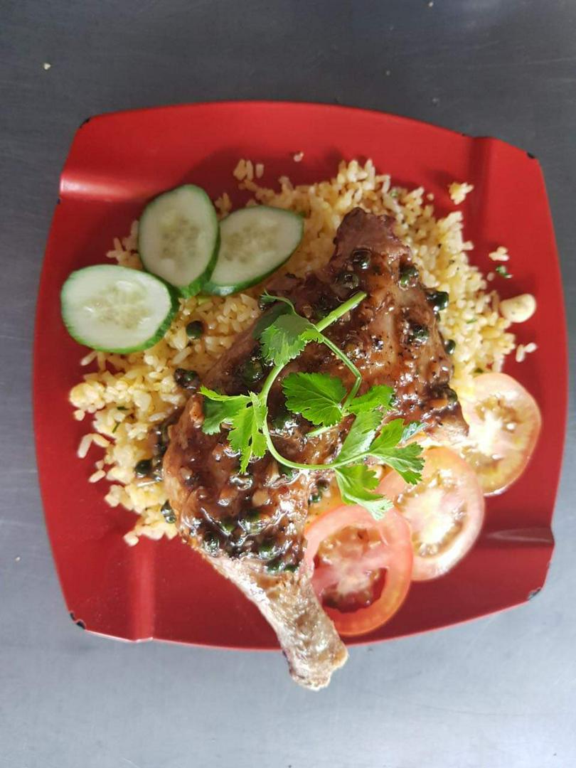 com-ga-da-gion-sot-tieu-xanh-ui-1-4