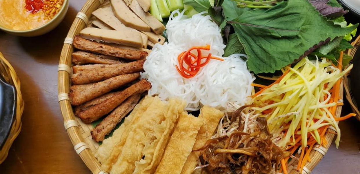 bep-chay-nha-zen-mon-chay-va-o-an-healthy-truong-chinh