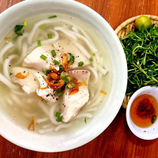 banh-canh-ca-loc