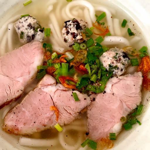 banh-canh-thit-heo-moc